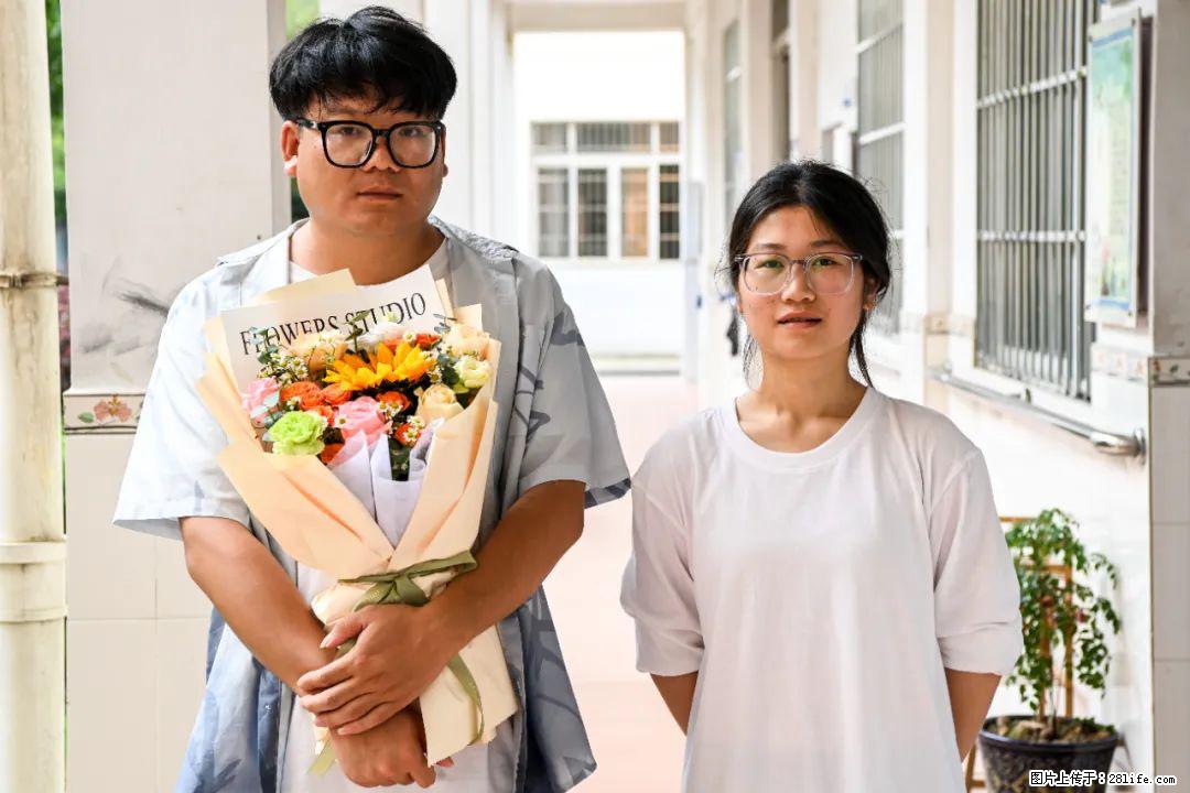 全网追的“扁担女孩”,找了一份暑假工,时薪12元 - 固原生活资讯 - 固原28生活网 guyuan.28life.com